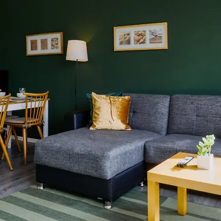 Modern Und Ruhig Naehe Stadt Zentrum Apartment